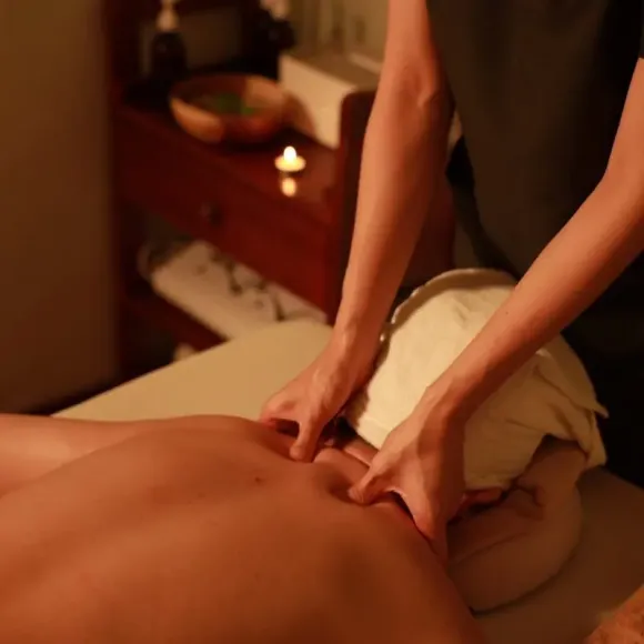 Lợi Ích Của Massage Khiếm Thị Đối Với Sức Khỏe